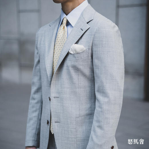 Hardy Minnis Fresco III Lite 强捻抗皱浅灰色意式全麻衬套装 商品图4