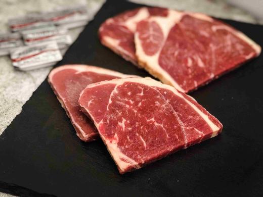 澳洲谷饲保乐肩牛排套餐10片共1kg赠黑胡椒海盐黄油
