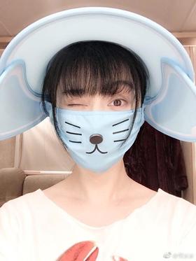 提问！长痘痘可以涂防晒霜吗？