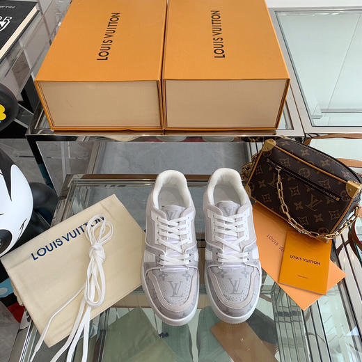 夏日特惠💰680 鞋王来袭 # LV Trainer 商品图0