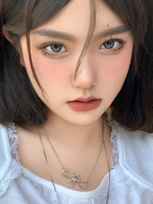 【小红书推荐款】yukicon  边岸鲸海，年抛/直径14.5/着色13.8，158/一副，208/两副，238/三副，288/五副，最高度数有1000，日抛换购活动请咨询客服，5月25号结束 商品图9