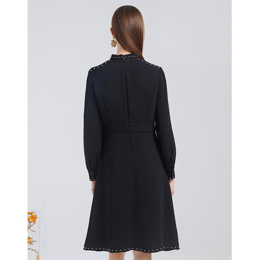 EITIE爱特爱秋季新款通勤时尚气质钉珠立领收腰显瘦A字连衣裙6007725 商品图2