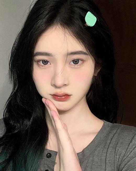 【小红书推荐款】yukicon  边岸鲸海，年抛/直径14.5/着色13.8，158/一副，208/两副，238/三副，288/五副，最高度数有1000，日抛换购活动请咨询客服，5月25号结束 商品图12