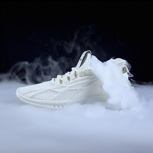 【防泼水，防污！】卡帝乐鳄鱼男女休闲防泼水飞织鞋，防滑鞋，夏季飞织跑鞋，柔软耐磨时髦百搭！脚宽脚胖建议拍大一码！ 商品图2