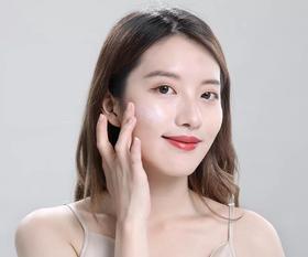 养肤+防晒，才是水感隔离防晒乳的正确打开方式！