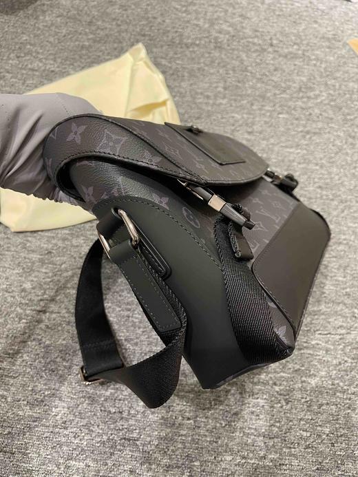 Lv男士休闲包，乱真无压力，细节自己看，老板来省钱，出入专柜无压力 商品图1