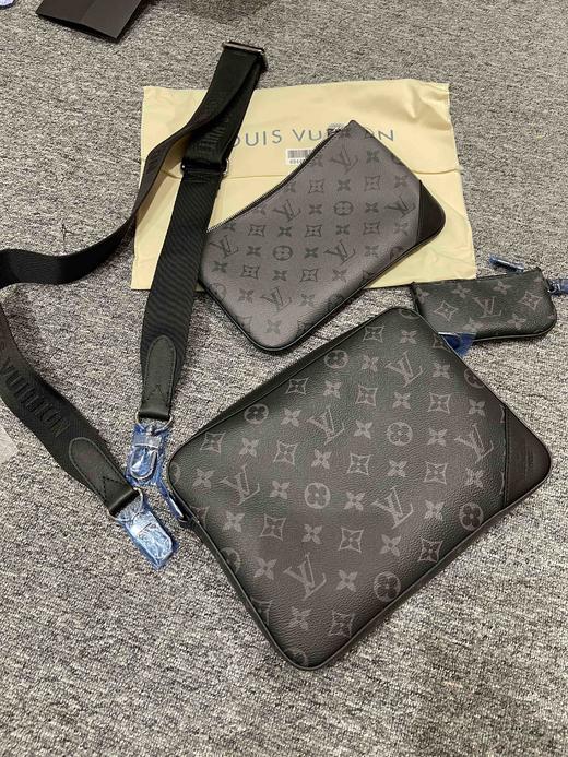 Lv男士4合一休闲包，乱真无压力，细节自己看，老板来省钱，出入专柜无压力 商品图0