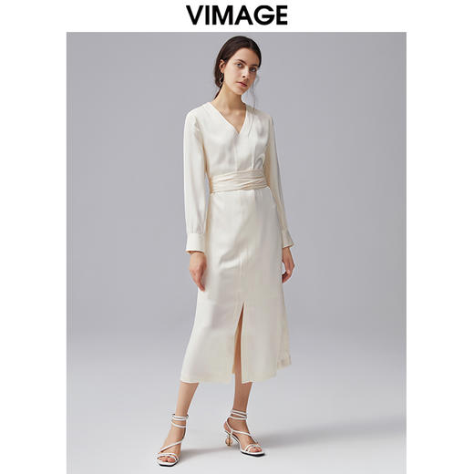 VIMAGE纬漫纪秋季新款V领显瘦高腰纯色开叉长袖连衣裙VC2107222 商品图1