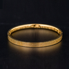 闭口大隨楞钛钢手镯，雕刻金色手镯两支 女士钛钢手环 精细雕刻 闭口设计 商品缩略图0