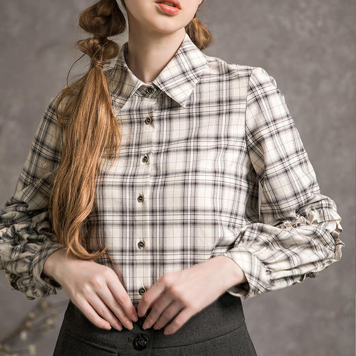 famecoco范可儿宫廷风格子衬衫女复古灯笼袖衬衣F216BH002 商品图2