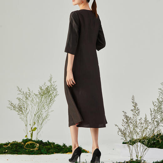 TANGY Collection/天意精品2021年秋季新品真丝吊染钉珠莨绸连衣裙 商品图2