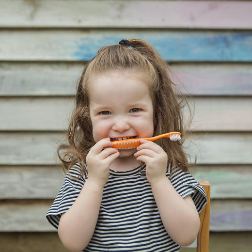 grin 儿童牙膏 天然防蛀 草莓味 橙子味 莓果味 商品图5