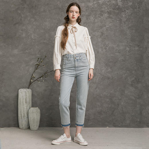Famecoco范可儿全棉牛仔裤女秋浅色设计感裤子F216GA010 商品图3