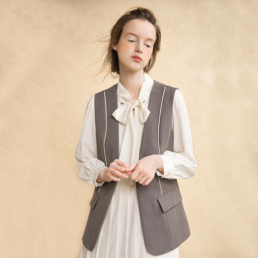 famecoco范可儿套装女秋时尚马甲衬衫两件套F216EC008 商品图3