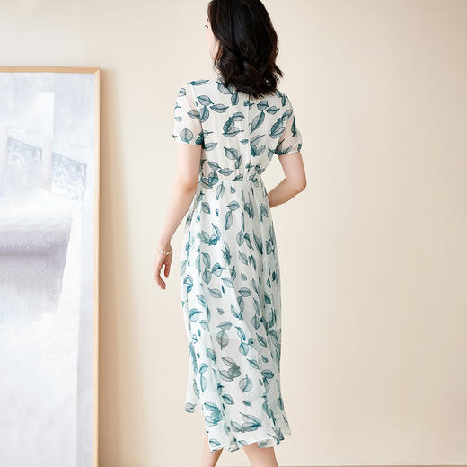 米思阳2024夏季新款优雅减龄绿色印花舒适垂感中长款连衣裙1093 商品图2