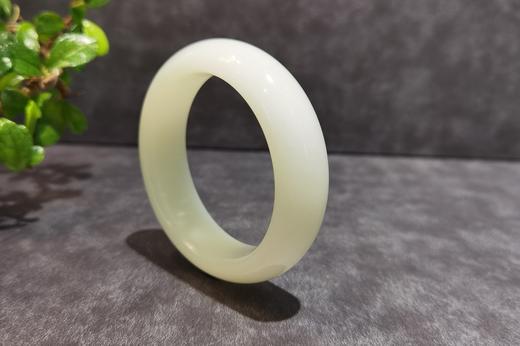 【御珠宫坊·传藏系列】羊脂白玉手镯57.8mm 商品图0