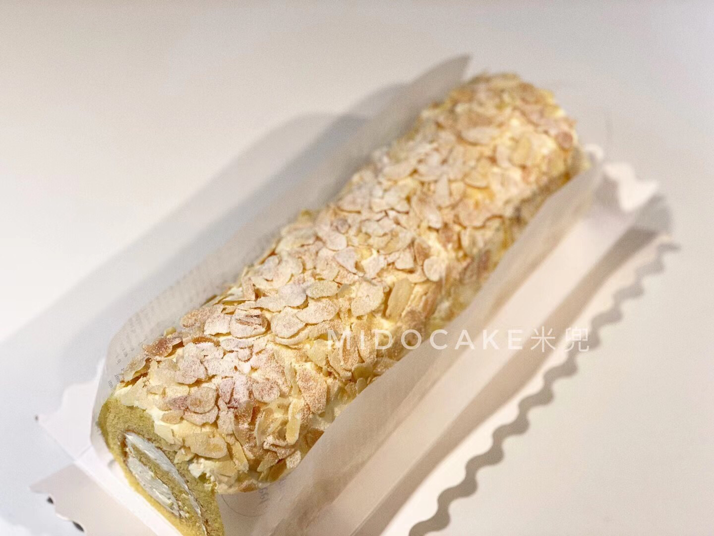 焦糖海盐杏仁卷