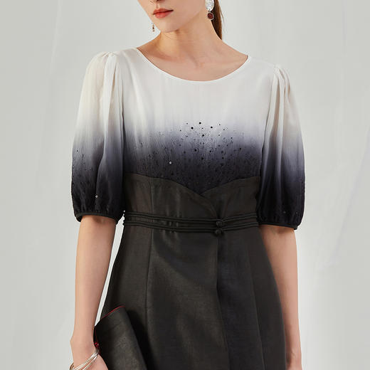 TANGY Collection/天意精品2021年秋季新品吊染拼撞莨绸高腰连衣裙 商品图3