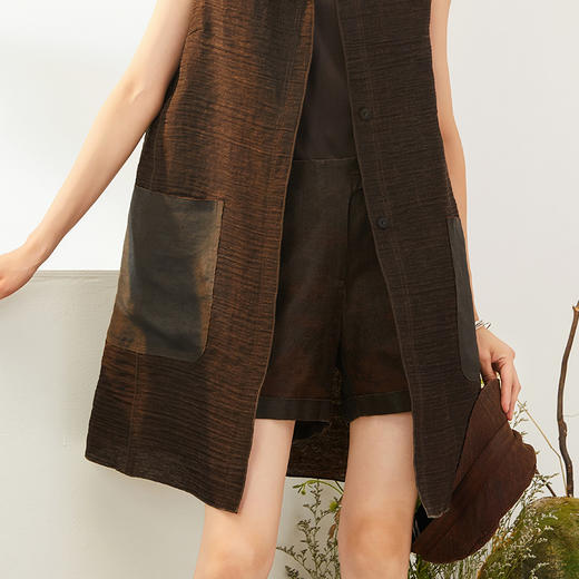 TANGY Collection/天意精品百搭时尚单品手工莨染牛仔短裤L212506 商品图2