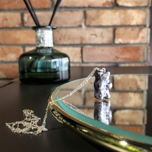 北京仓｜Maggoosh-Gummy-甘草蓝小熊 项链［希腊设计师］ 商品图2