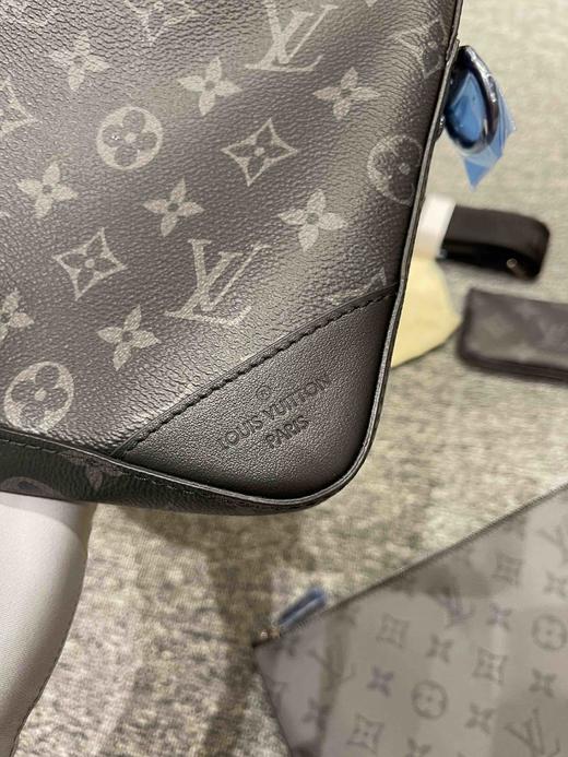 Lv男士4合一休闲包，乱真无压力，细节自己看，老板来省钱，出入专柜无压力 商品图6