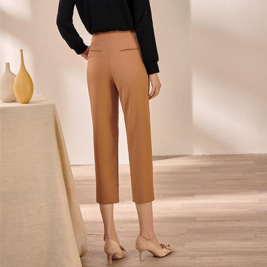 剩M 米思阳2025早秋新款驼色百搭休闲裤女修身显瘦斜扣九分小脚裤0064 商品图2