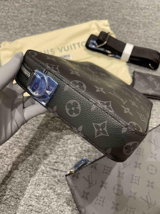 Lv男士4合一休闲包，乱真无压力，细节自己看，老板来省钱，出入专柜无压力 商品图3