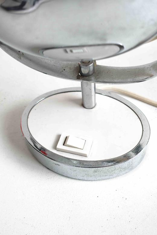 1970s银色太空感眼睛中古小台灯 商品图5