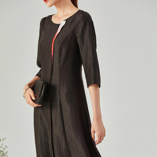 TANGY Collection/天意精品2021年秋季新品真丝吊染钉珠莨绸连衣裙 商品图3