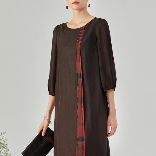 TANGY Collection/天意精品2021年秋季新品真丝印染莨绸拼撞连衣裙 商品图3