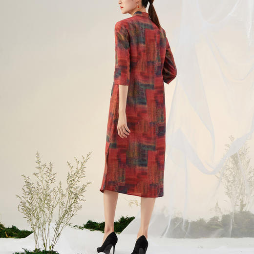 TANGY Collection/天意精品2021年秋季新品真丝印染中式立领连衣裙 商品图2
