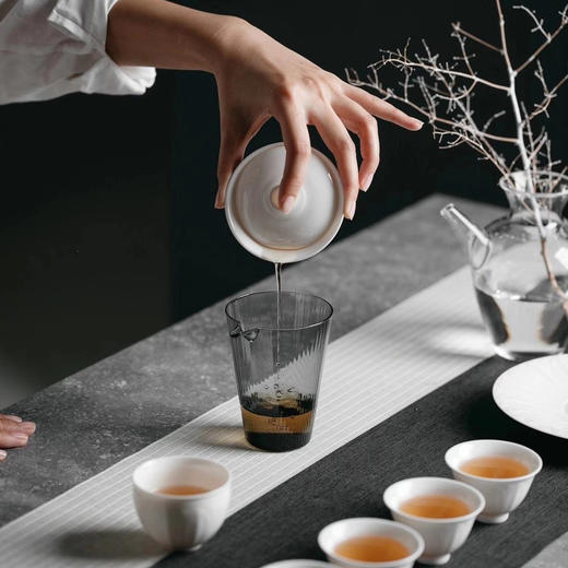 逆白菊瓣纹白瓷套组 素雅清新 温润静谧 商品图5