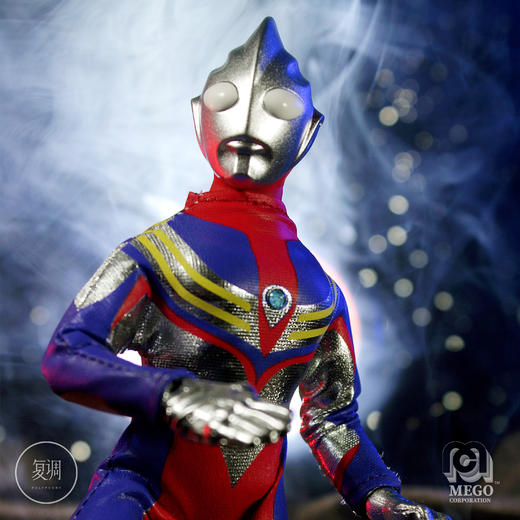 现货 Mego 迪迦奥特曼 Ultraman Tiga 挂卡 8英寸 商品图3