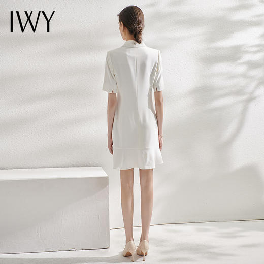 IWY/白色西装连衣裙女短袖时尚通勤高端工作服收腰修身气质职业套裙Q11255 商品图3