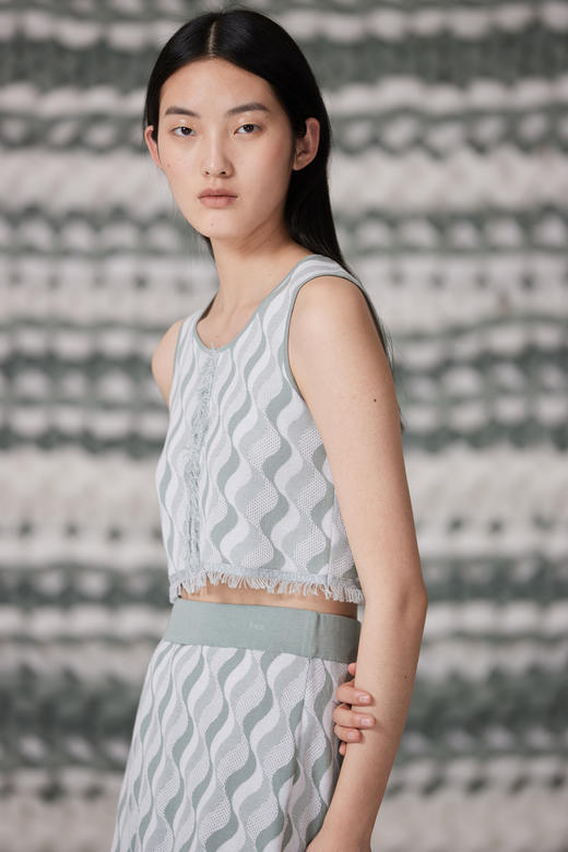  2021春夏新款波纹系列上衣半身裙套装 商品图1