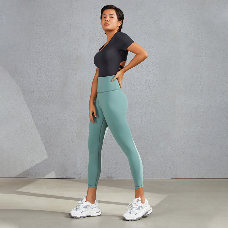 TITIKAACTIVE|瑜伽服时尚美背运动连体裤瑜伽连体衣女15D30808