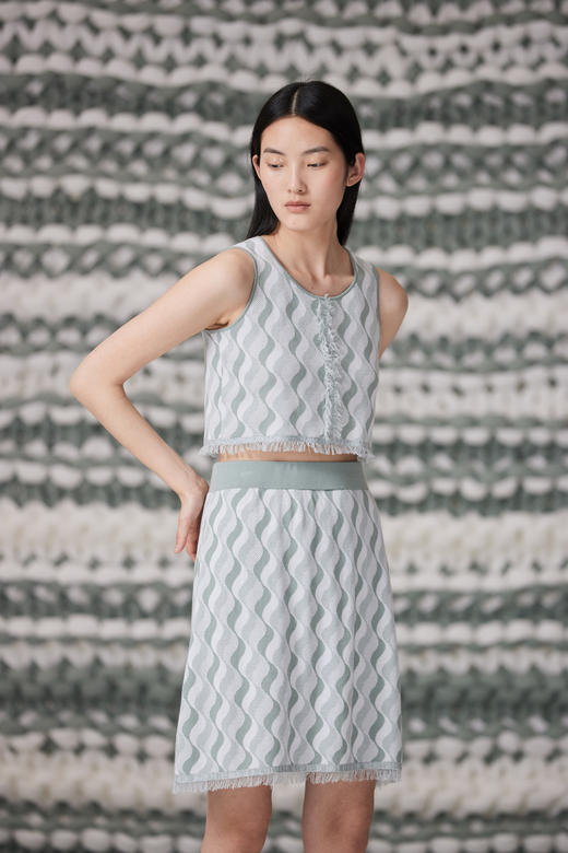  2021春夏新款波纹系列上衣半身裙套装 商品图0