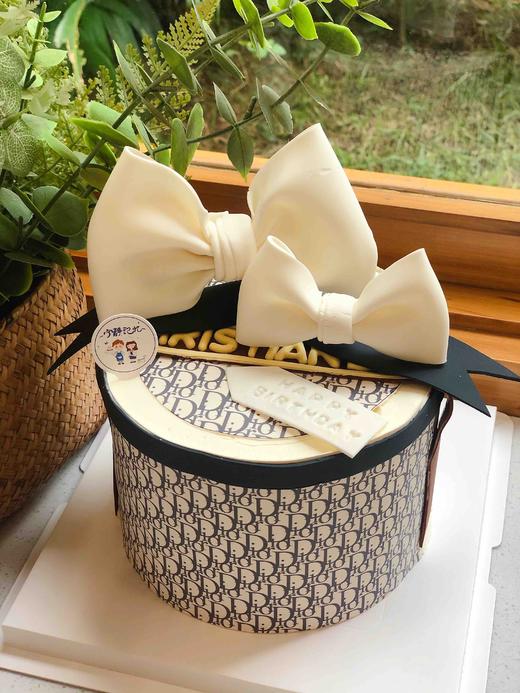 翻糖蝴蝶结迪奥奶油蛋糕 下单前请仔细阅读商品详情 商品图0