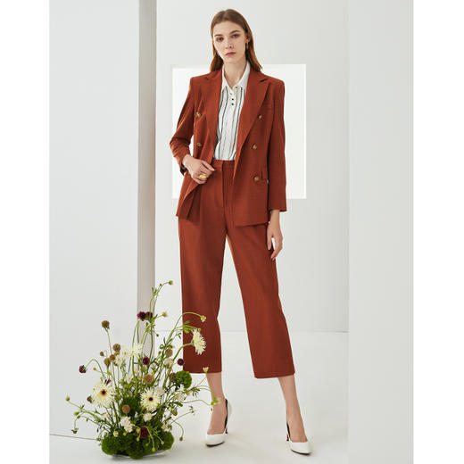 EITIE爱特爱秋季新款时尚气质收腰双排扣显瘦复古西装外套女C2103802 商品图4