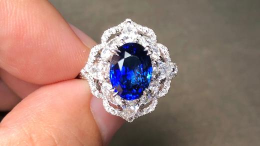 皇家蓝蓝宝石戒指 商品图0