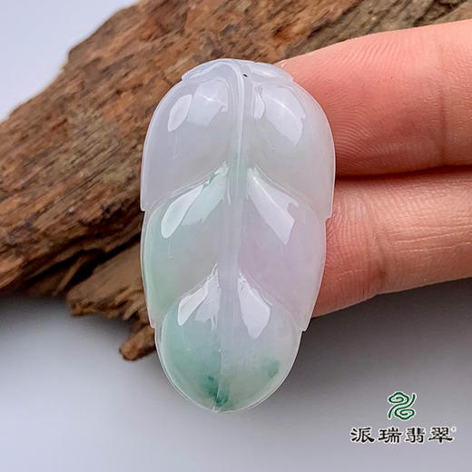 派瑞翡翠 翡翠挂件 糯种 淡绿色 商品图2