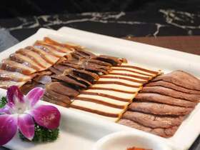 【麓熹小苑】中餐厅  卤味拼盘