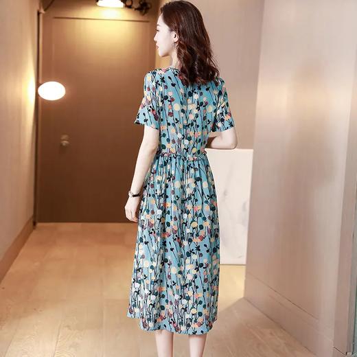KQLFS85918新款时尚优雅气质宽松圆领短袖中长款真丝碎花连衣裙 商品图4
