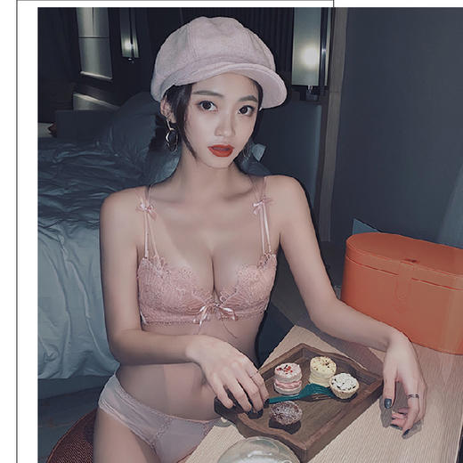 SSEMMY巴厘岛原创前扣聚拢蕾丝文胸套装双肩带交叉美背内衣夏日透气薄款收副乳无钢圈内衣裤 商品图3