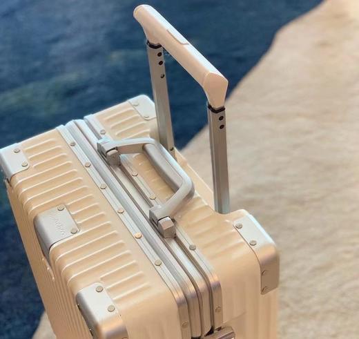 【已下架】预售|一代  OMECHOO日本铝框行李箱 24寸（下单已备货 不支持换颜色）.潮快闪[福利品] 商品图5