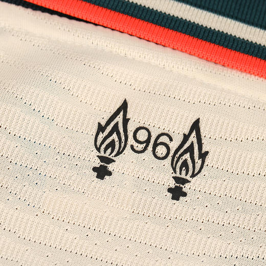 NIKE/耐克21-22赛季利物浦客场球员版足球服男DB2532239 商品图2