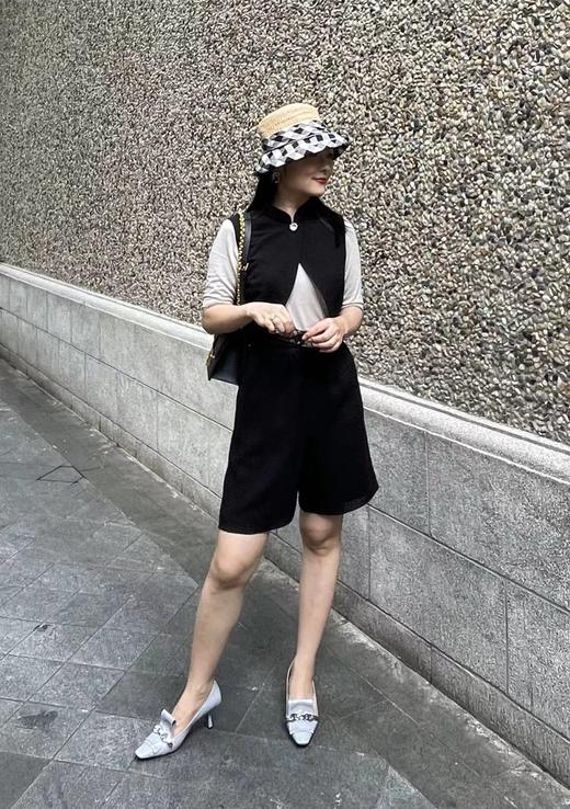 【断码特惠不退换】法式复古精致搭扣方头单鞋  轻she代工厂定制款  北京SKP商场的奢chi品牌代工厂 头层漆牛皮 内里羊皮  气质百搭款 商品图12