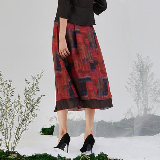 TANGY Collection/天意精品2021年秋冬新品真丝壁画印染半身裙 商品图1