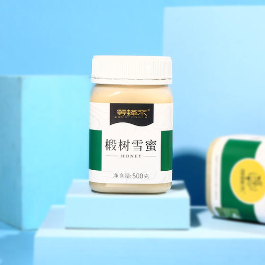 【椴树雪蜜礼盒】等蜂来椴树雪蜜500g，采自东北长白山天然黑蜂营养蜂蜜，犹如冰激凌的结晶滋补养生蜂蜜 商品图5