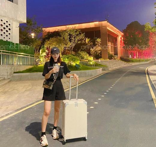 【已下架】预售|一代  OMECHOO日本铝框行李箱 24寸（下单已备货 不支持换颜色）.潮快闪[福利品] 商品图3